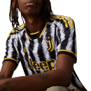 Camisa Juventus Home 23/24 - Branca e Preta - MAJESTO BR