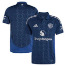 Camisa Manchester United Away 24/25 - Azul - MAJESTO BR