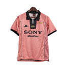 Camisa Juventus Retrô 1997/1998 Rosa - Kappa - MAJESTO BR
