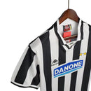 Camisa Juventus Retrô 1994/1995 Preta e Branca - Kappa - MAJESTO BR